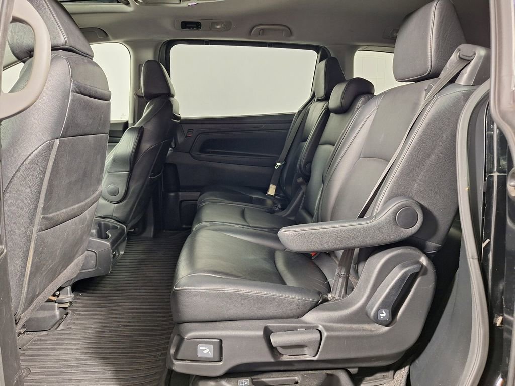 Used 2022 Honda Odyssey Touring image 11