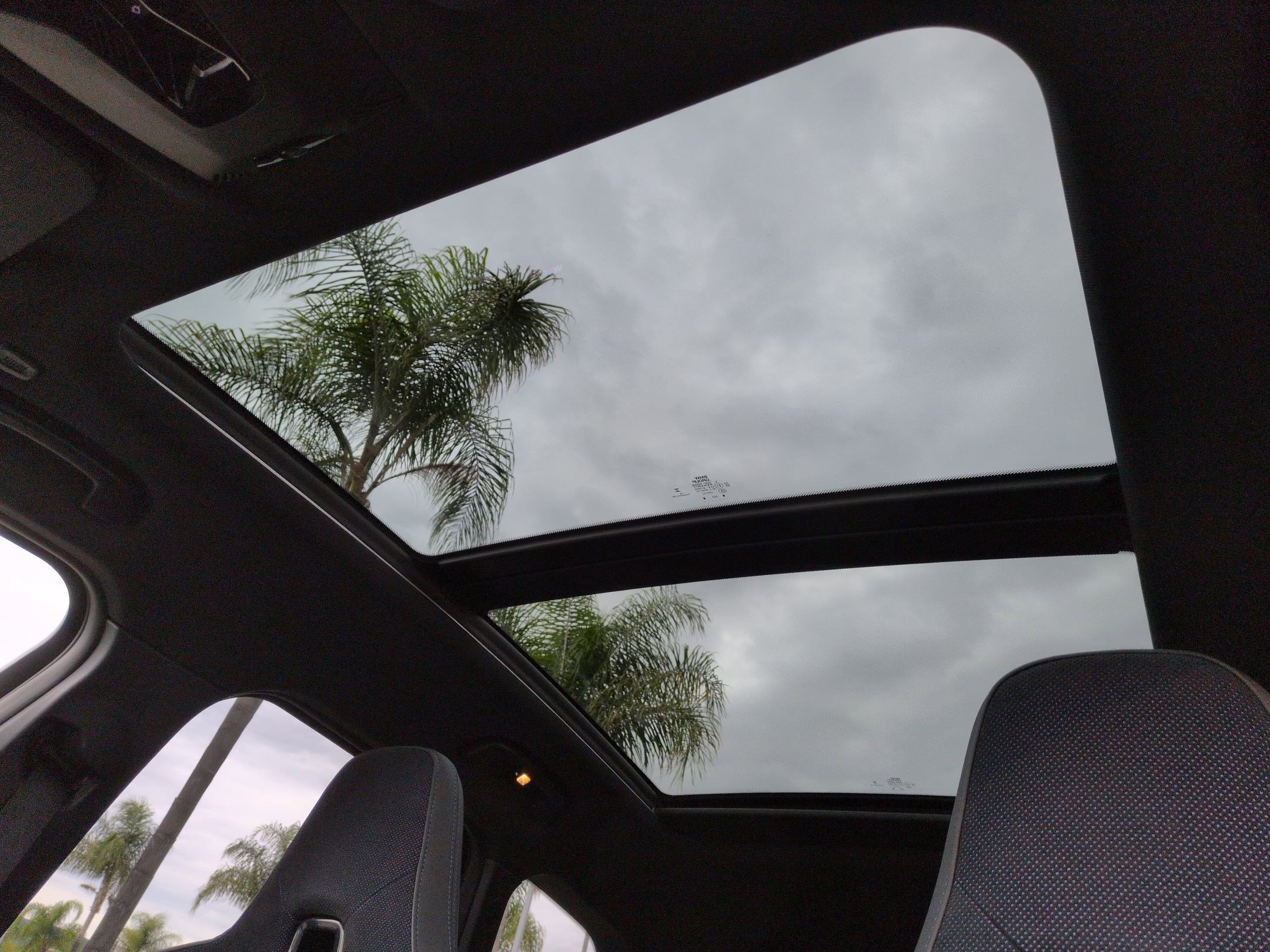 Used 2024 BMW X1 M35i w/ Premium Package image 27