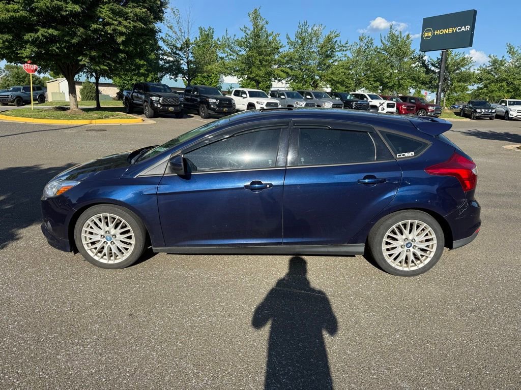 Used 2012 Ford Focus SEL FWD image 4