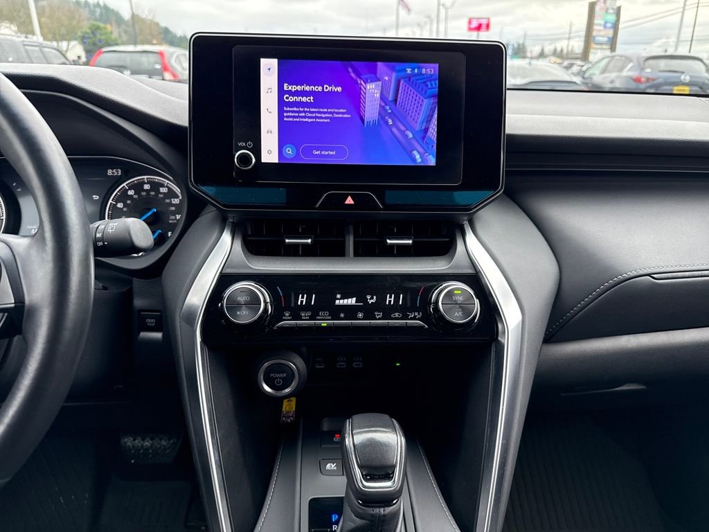 Used 2023 Toyota Venza LE image 24