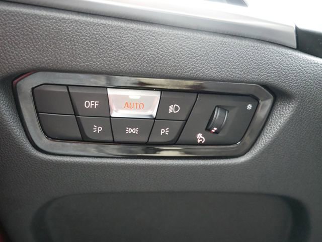 Used 2025 BMW 430i xDrive Convertible w/ M Sport Package image 24