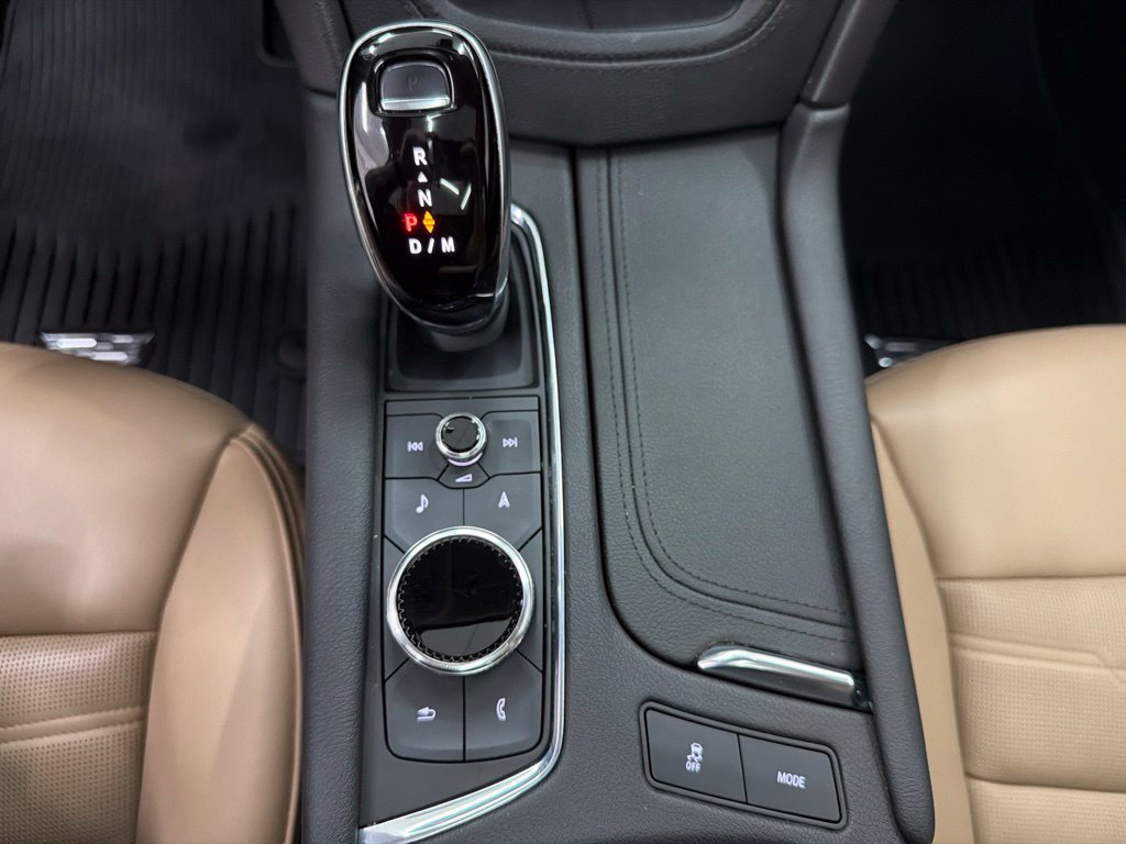 Used 2022 Cadillac XT6 Premium Luxury w/ Platinum Package FWD image 19