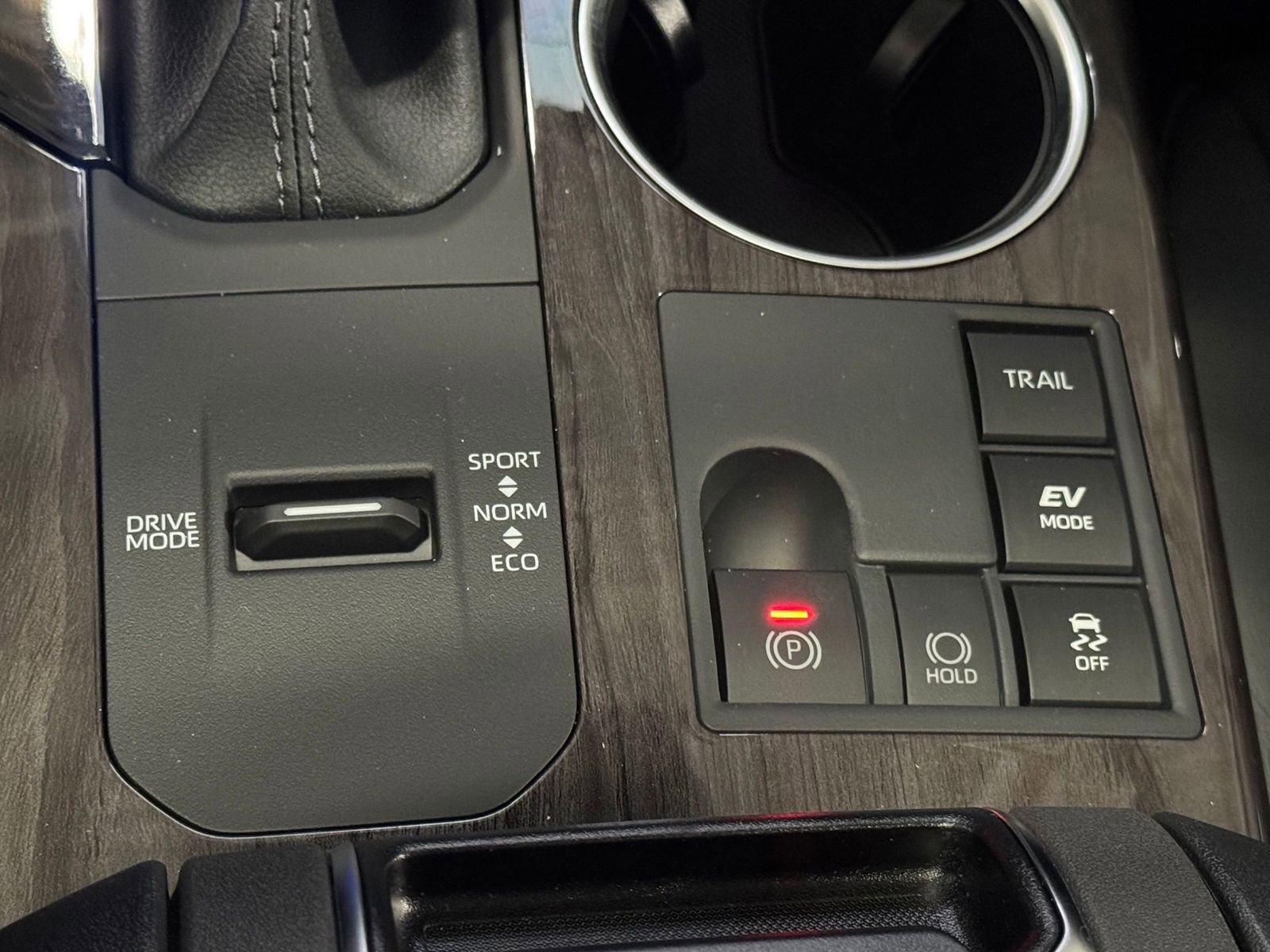 New 2026 Toyota Highlander Platinum image 27