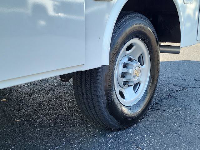 New 2025 Chevrolet Express 3500 w/ Power Convenience Package RWD image 13