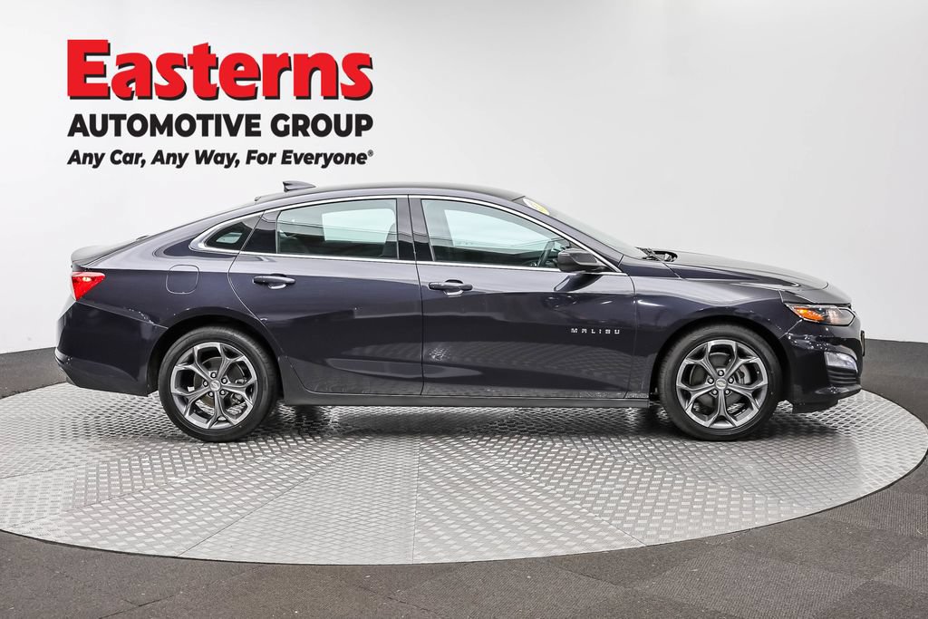 Used 2023 Chevrolet Malibu LT FWD image 4
