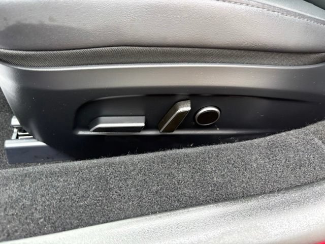 Used 2024 Tesla Model 3 Standard Range RWD image 17