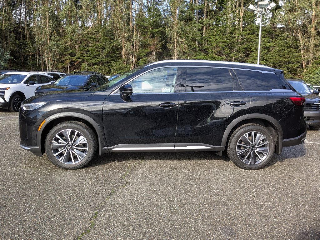 New 2026 INFINITI QX60 Luxe w/ Cargo Package AWD/4WD image 8