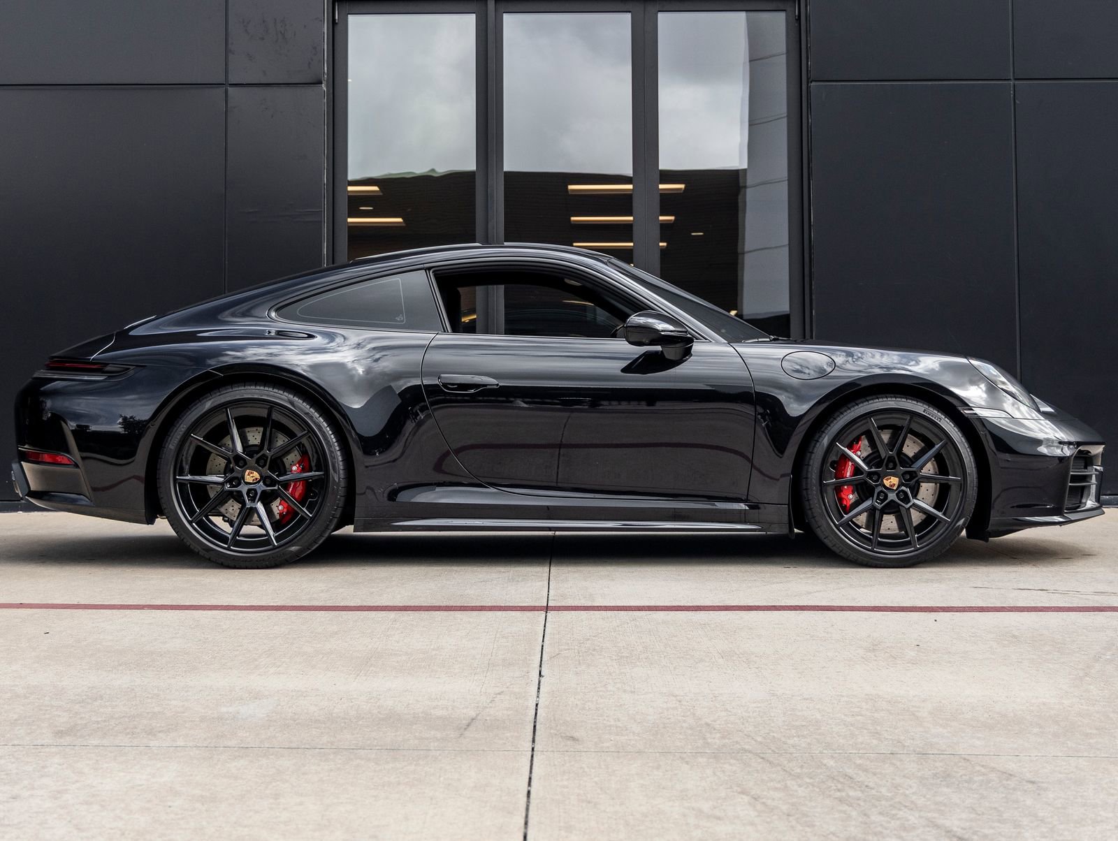 Used 2026 Porsche 911 Carrera 4S image 12