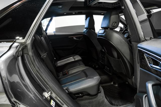 Used 2019 Audi Q8 Premium Plus w/ Premium Plus AWD/4WD image 35