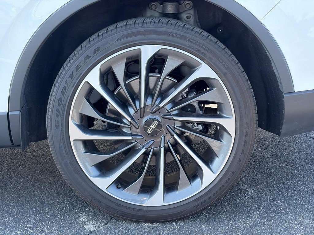 Used 2023 Lincoln Aviator Reserve w/ Equipment Group 201A AWD/4WD image 9