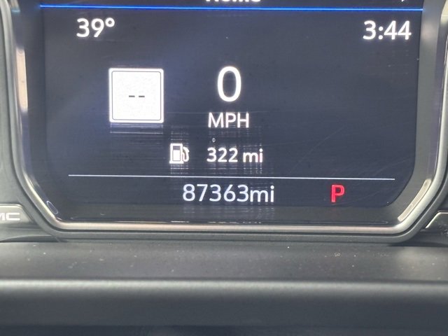 Used 2021 GMC Yukon AT4 w/ AT4 Premium Package image 24