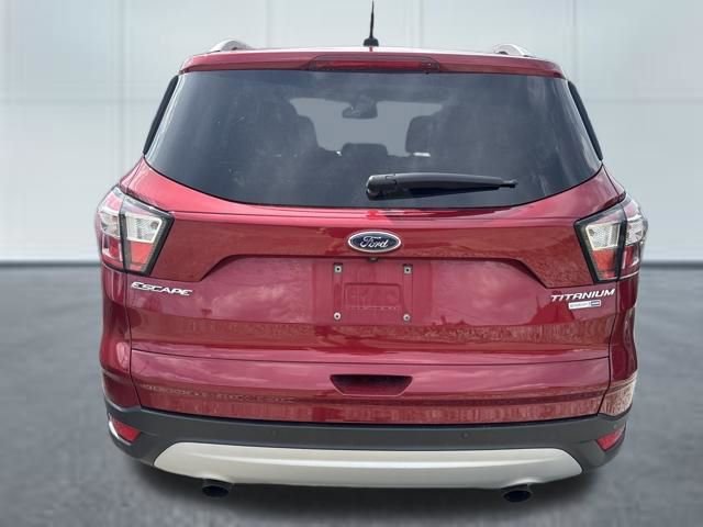 Used 2017 Ford Escape Titanium image 3