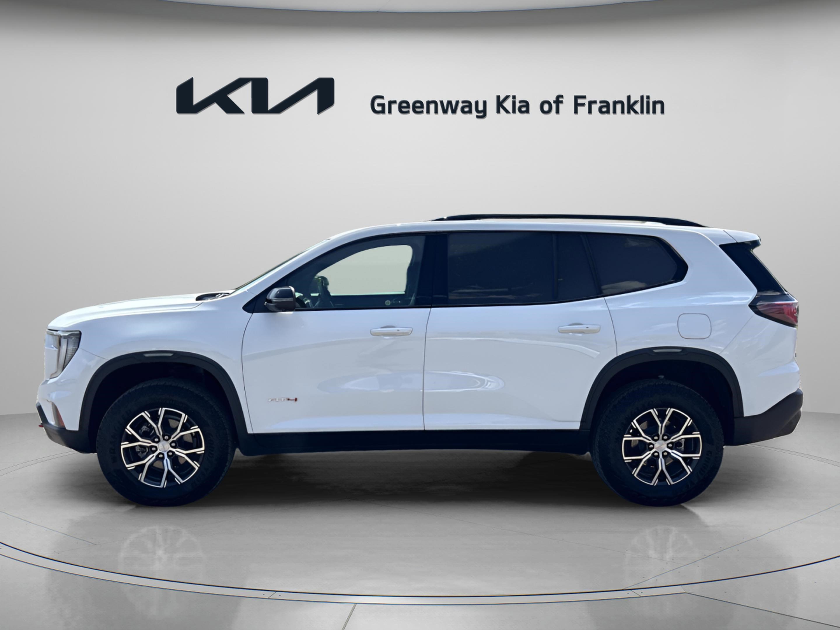 Used 2025 GMC Acadia AT4 AWD/4WD image 4