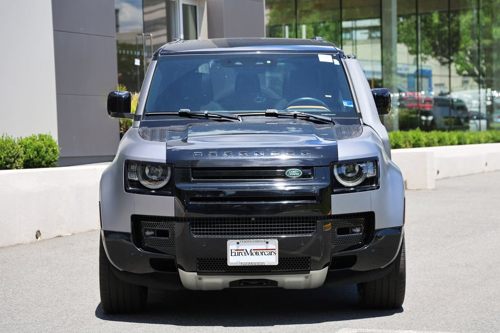 Certified 2022 Land Rover Defender 110 X AWD/4WD image 5
