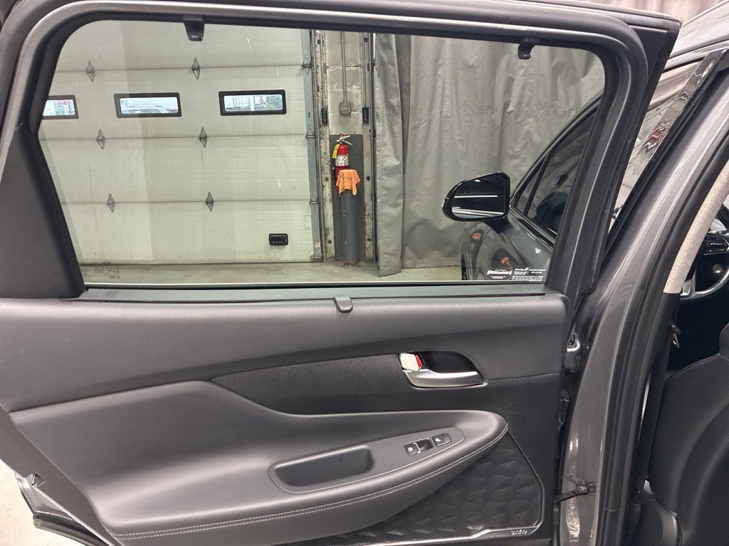 Used 2019 Hyundai Santa Fe FWD image 35