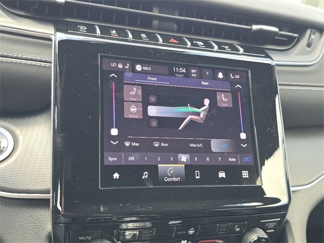 New 2025 Jeep Grand Cherokee L Altitude image 12