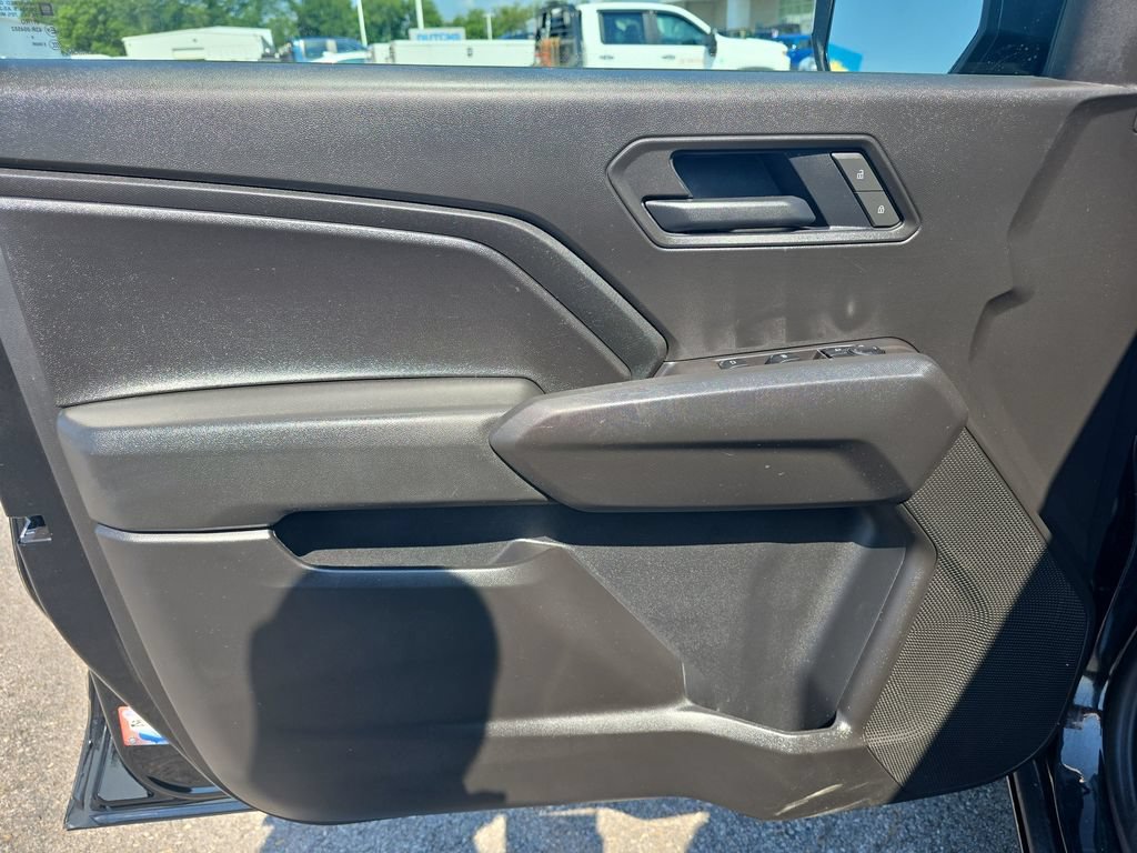 Used 2025 Chevrolet Colorado Trail Boss AWD/4WD image 21