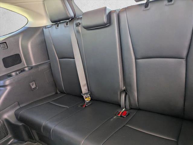 Certified 2025 Toyota Highlander XLE image 20