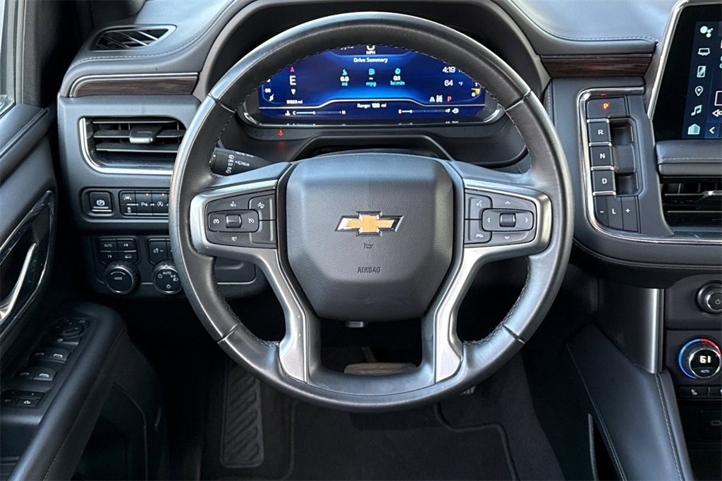 Used 2024 Chevrolet Suburban LT image 21