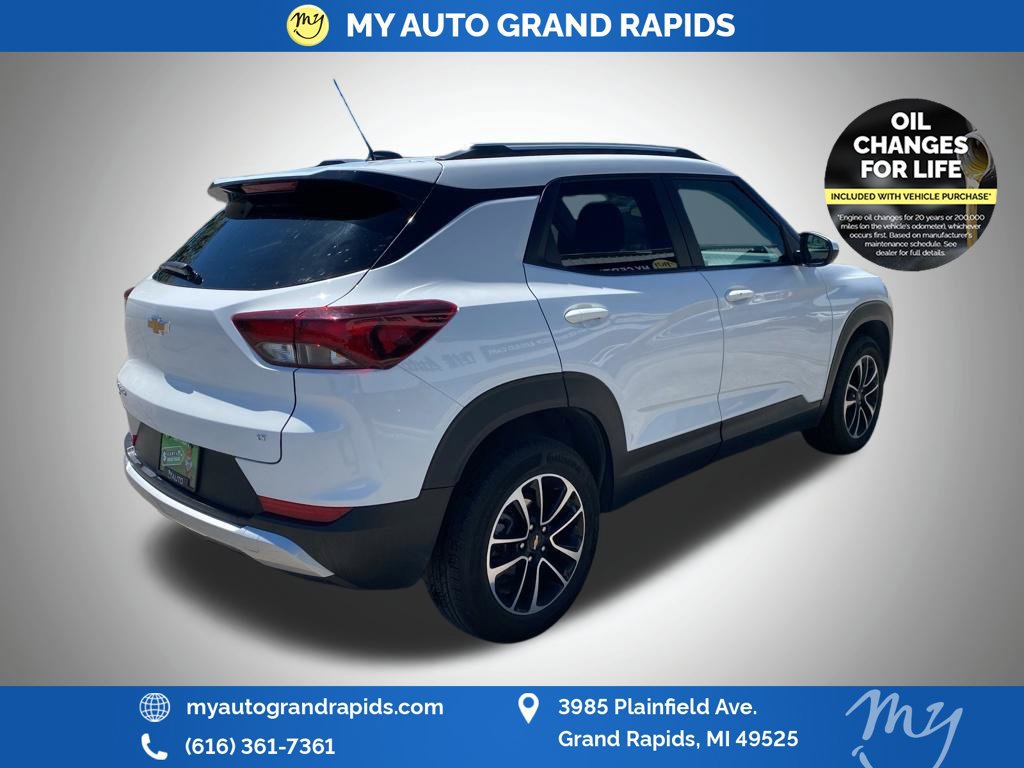 Used 2024 Chevrolet TrailBlazer LT AWD/4WD image 5