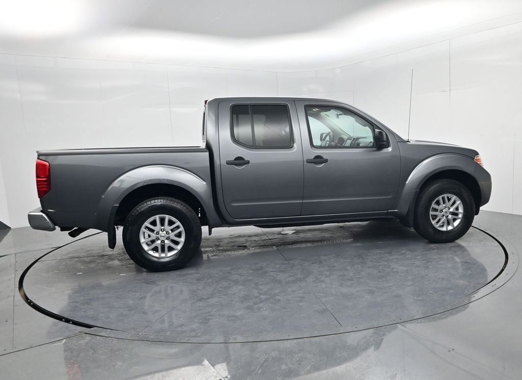 Used 2019 Nissan Frontier SV image 8