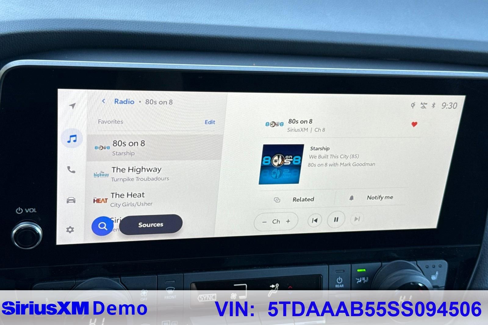 Certified 2025 Toyota Grand Highlander AWD image 35