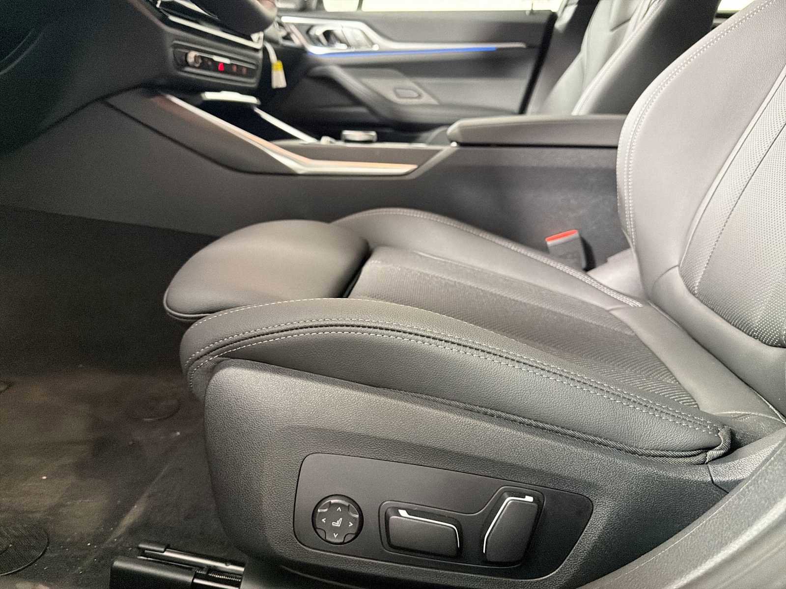 New 2026 BMW i4 xDrive40i w/ Premium Package image 12