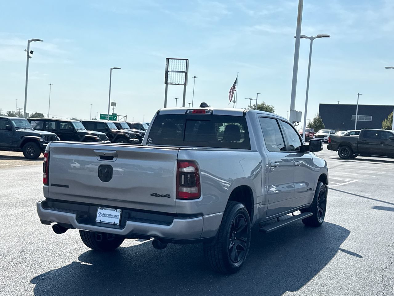 Used 2020 RAM 1500 Big Horn AWD/4WD image 3