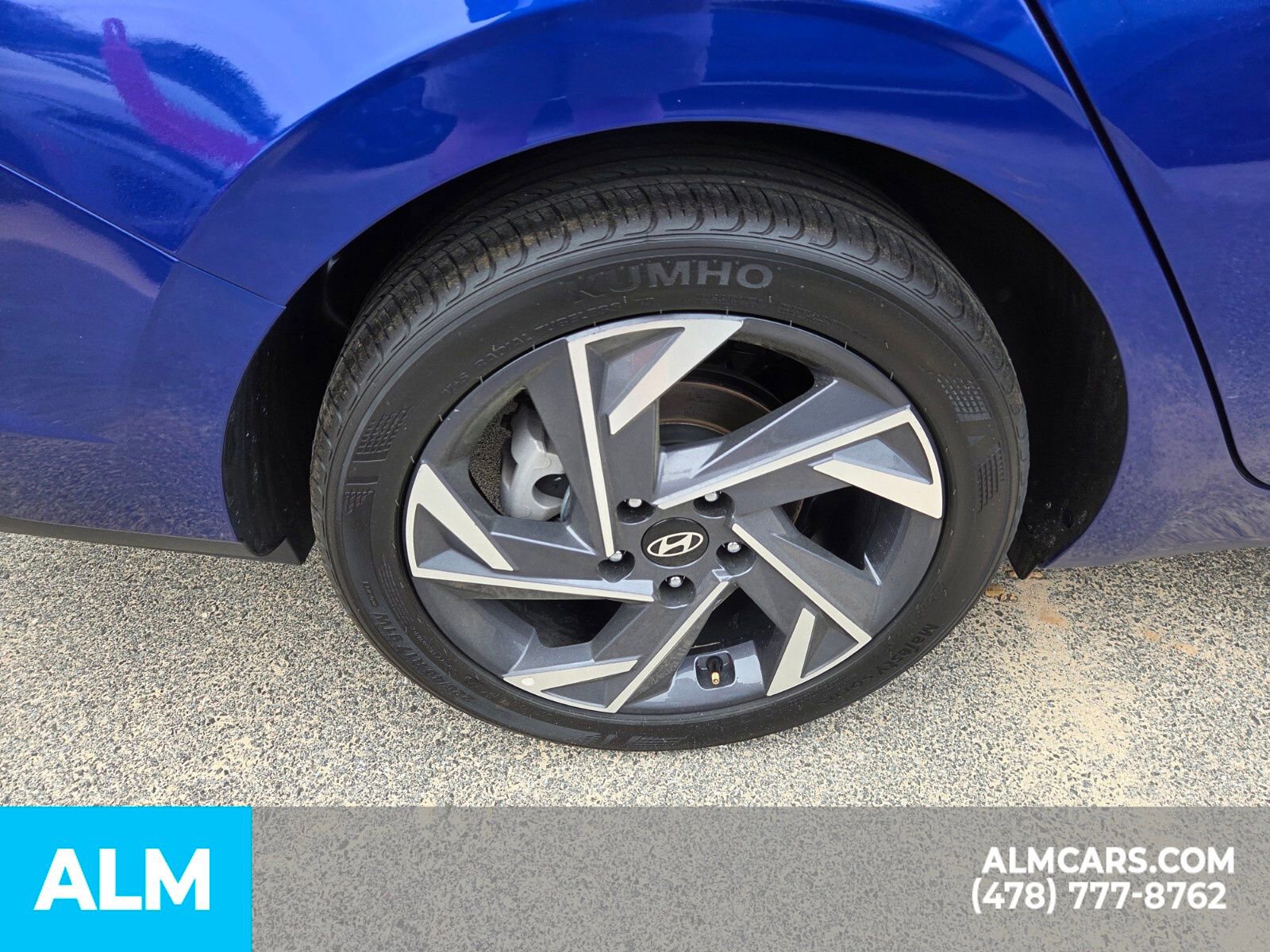 Used 2025 Hyundai Elantra Sport image 23