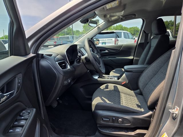 Certified 2024 Chevrolet Equinox LT w/ LPO, Floor Liner Package FWD image 21
