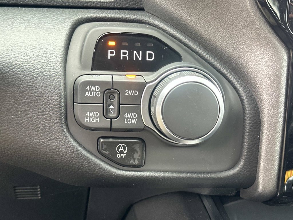 New 2026 RAM 1500 Big Horn AWD/4WD image 23