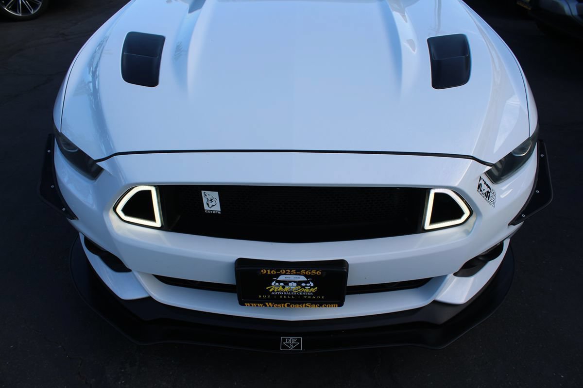 Used 2016 Ford Mustang GT w/ Interior & Wheel Package RWD image 9