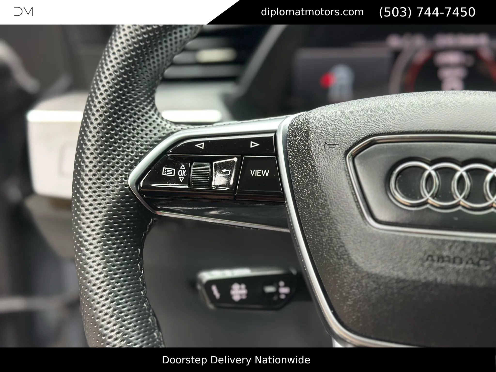 Used 2024 Audi Q8 e-tron Prestige w/ Prestige Package image 29