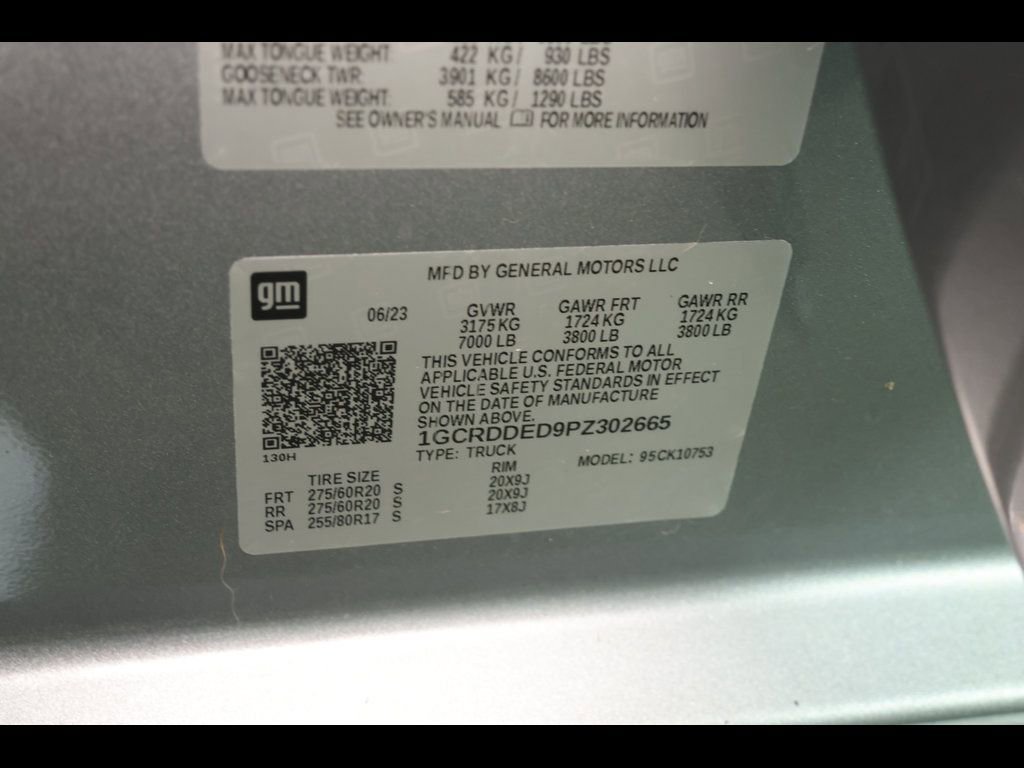 Used 2023 Chevrolet Silverado 1500 LT AWD/4WD image 30