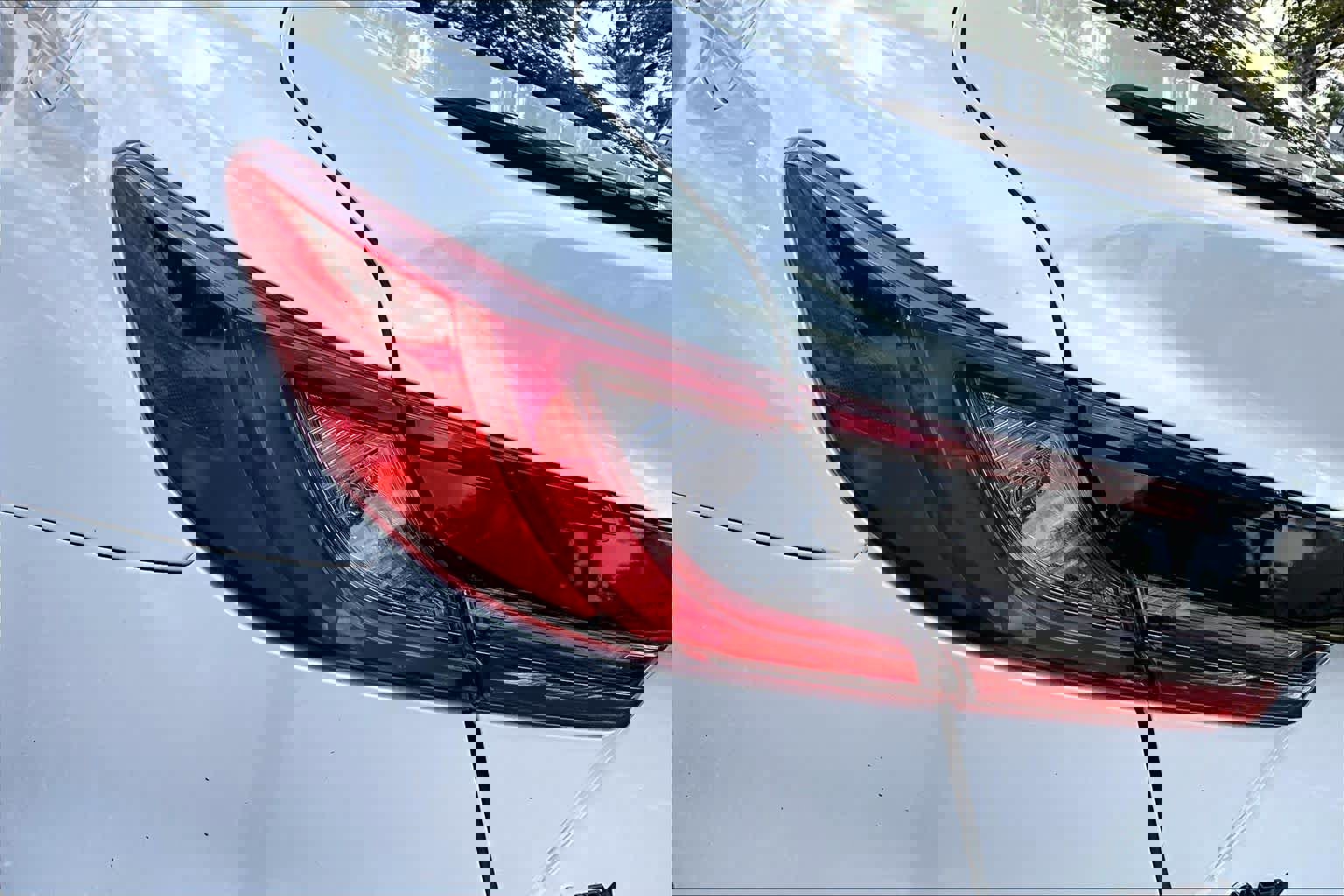 Used 2025 Toyota Camry XSE image 28