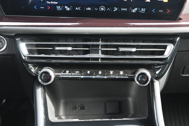 Used 2024 Chevrolet Traverse RS w/ LPO, Floor Liner Package image 18