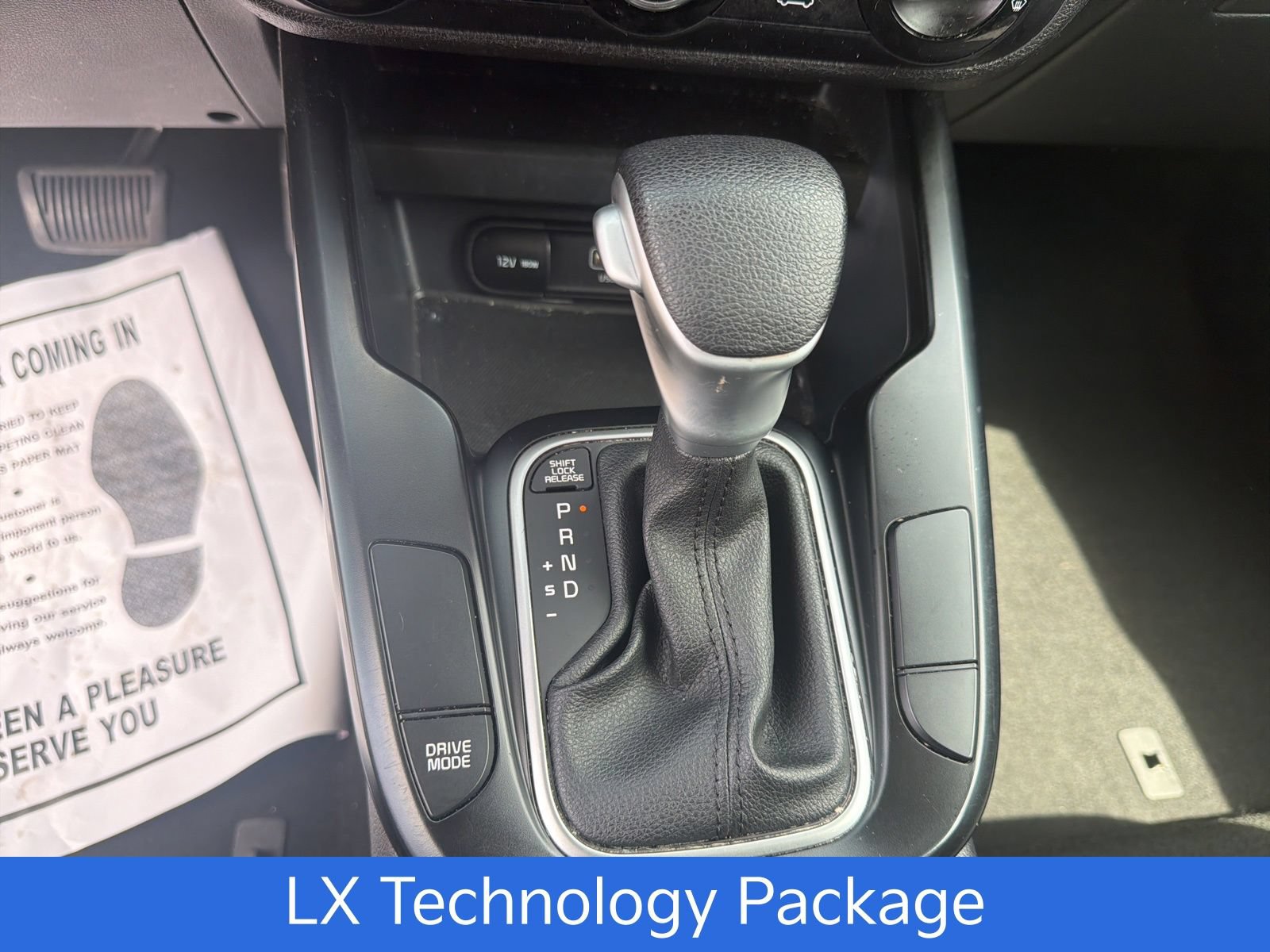 Certified 2024 Kia Soul LX w/ Option Group 015 FWD image 18