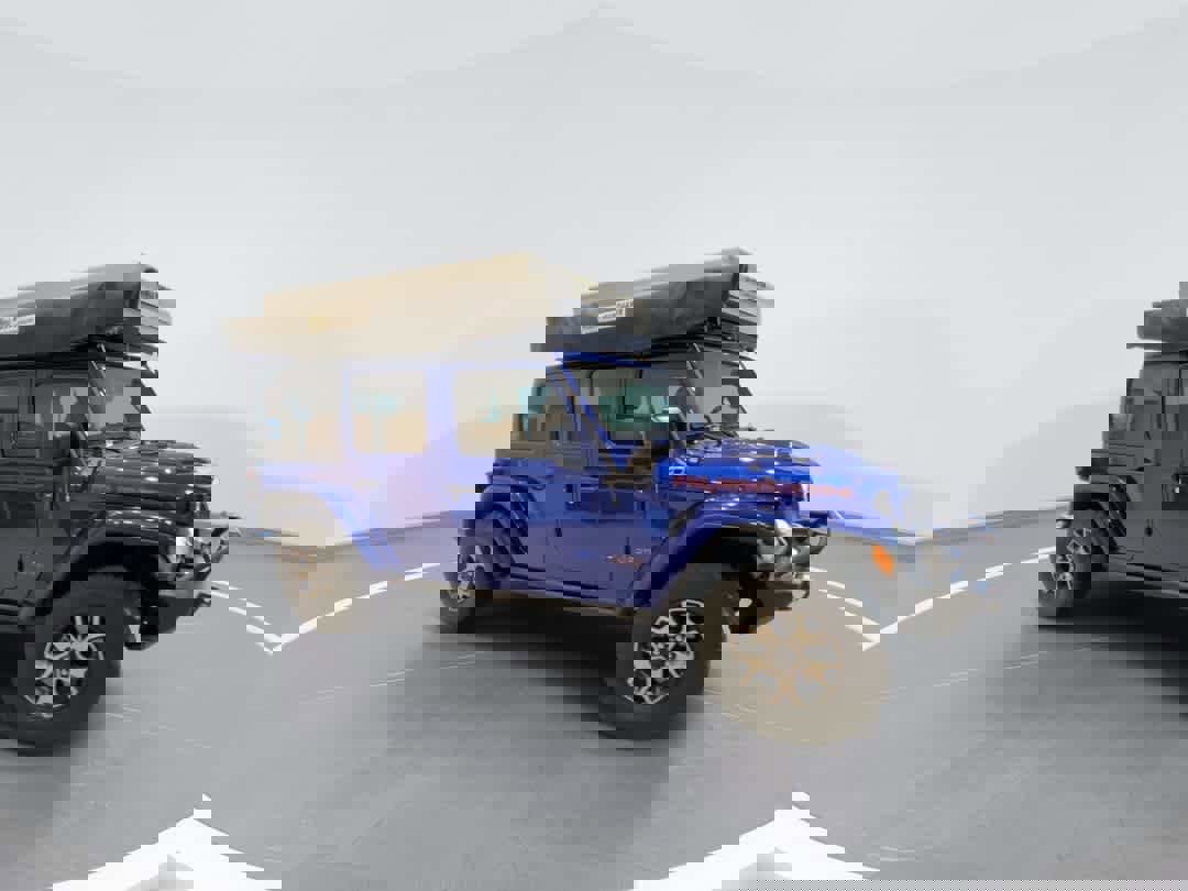 Used 2018 Jeep Wrangler Unlimited Rubicon image 2