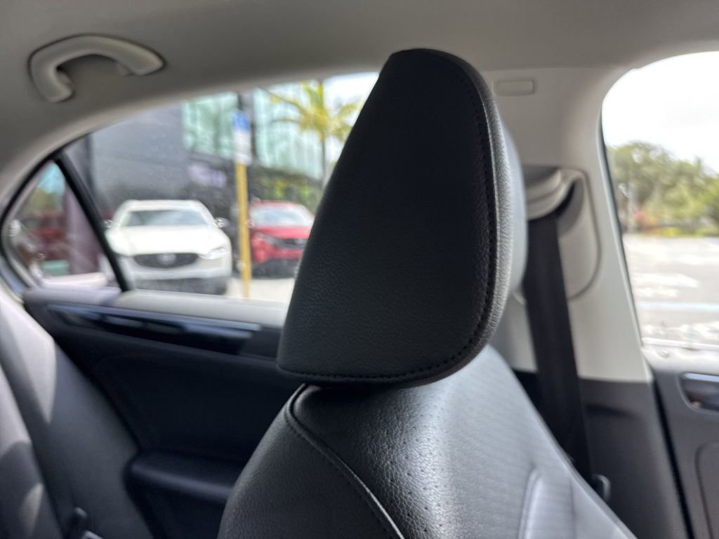 Used 2017 Volkswagen Jetta SEL FWD image 20