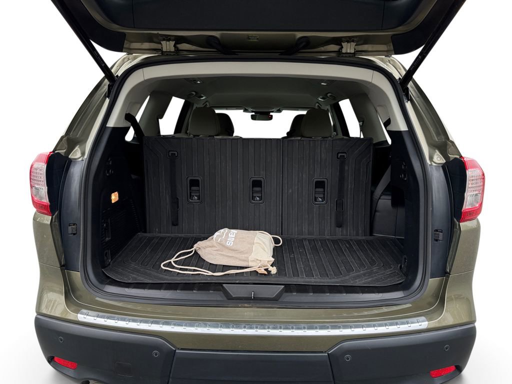 Used 2024 Subaru Ascent Premium w/ Convenience Package image 14