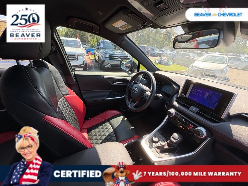Used 2024 Toyota RAV4 SE AWD/4WD image 25