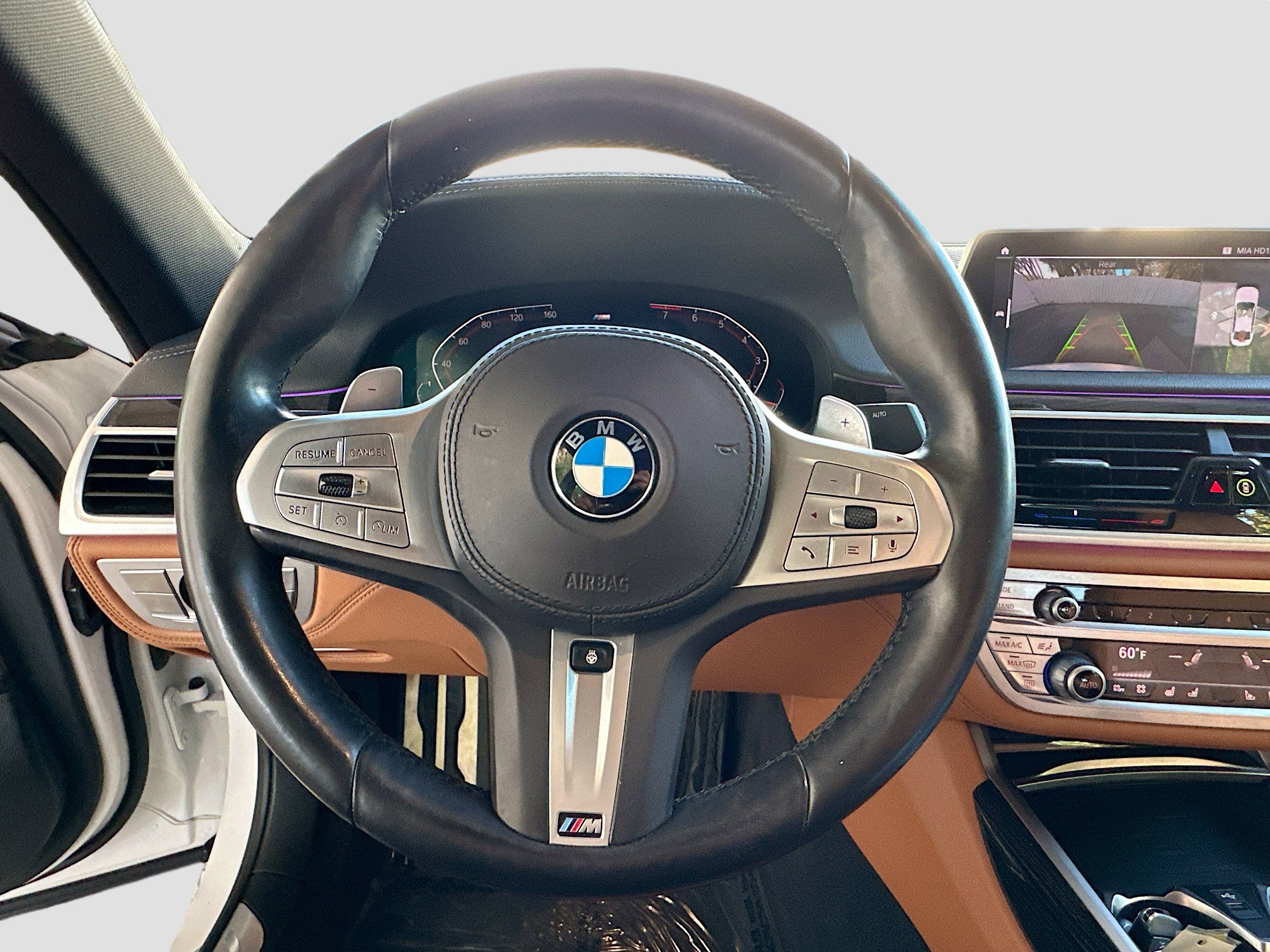 Used 2021 BMW 740i xDrive w/ M Sport Package image 11