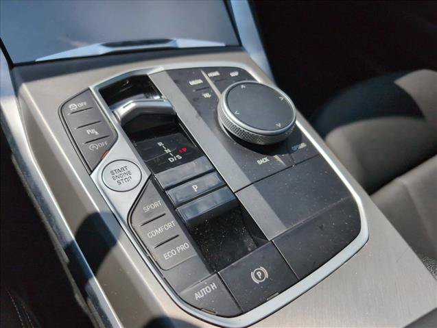 Used 2025 BMW 230i Coupe w/ M Sport Package RWD image 15