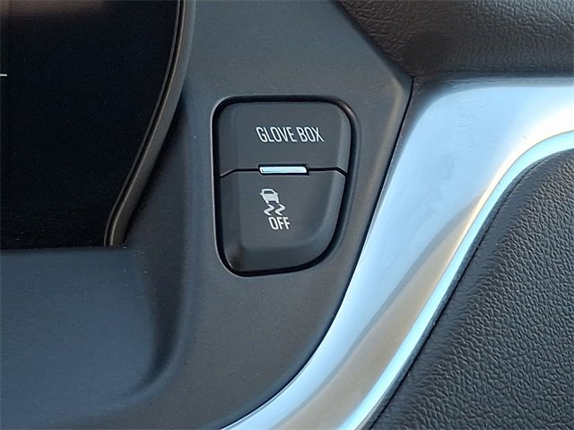 Used 2025 Chevrolet Blazer LT image 26