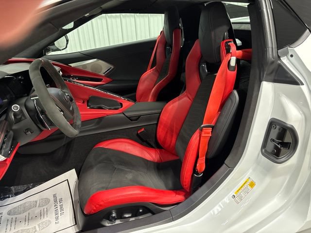 Used 2024 Chevrolet Corvette Stingray Premium Conv w/ Z51 Performance Package RWD image 20