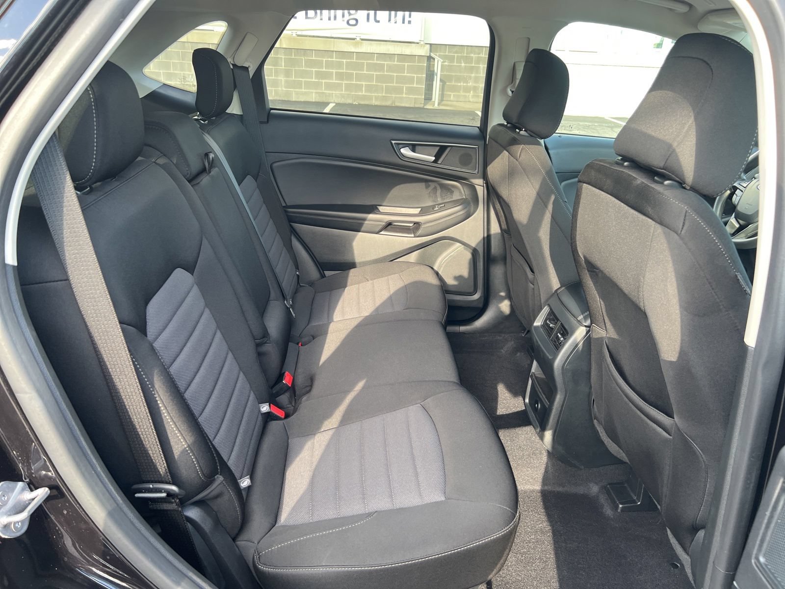 Used 2024 Ford Edge SE AWD/4WD image 46
