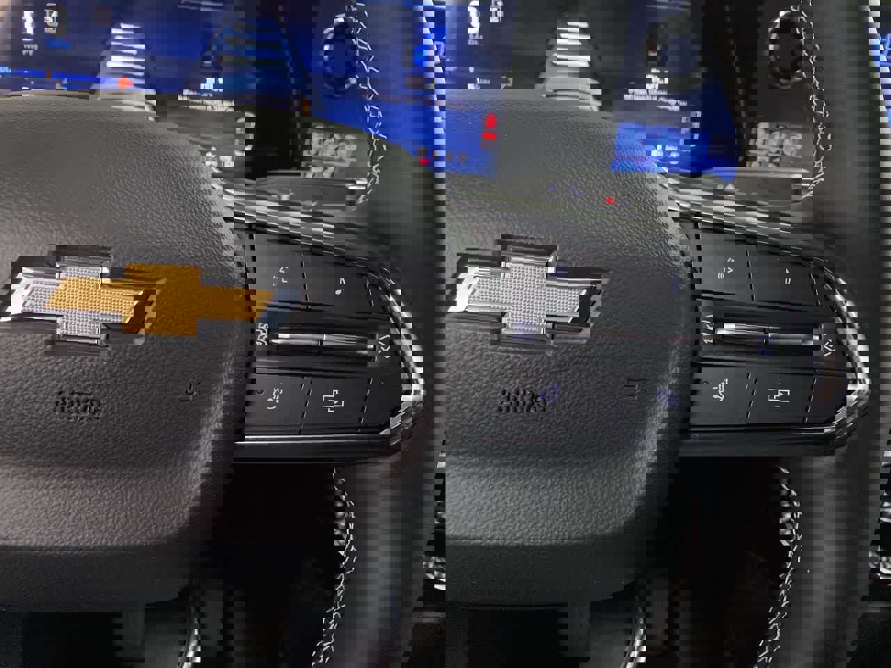 Used 2024 Chevrolet Blazer EV LT AWD/4WD image 21