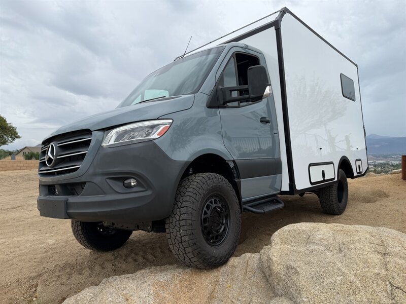 Used 2024 Mercedes-Benz Sprinter 3500 image 29