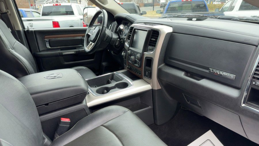 Used 2017 RAM 2500 Laramie w/ Convenience Group image 15