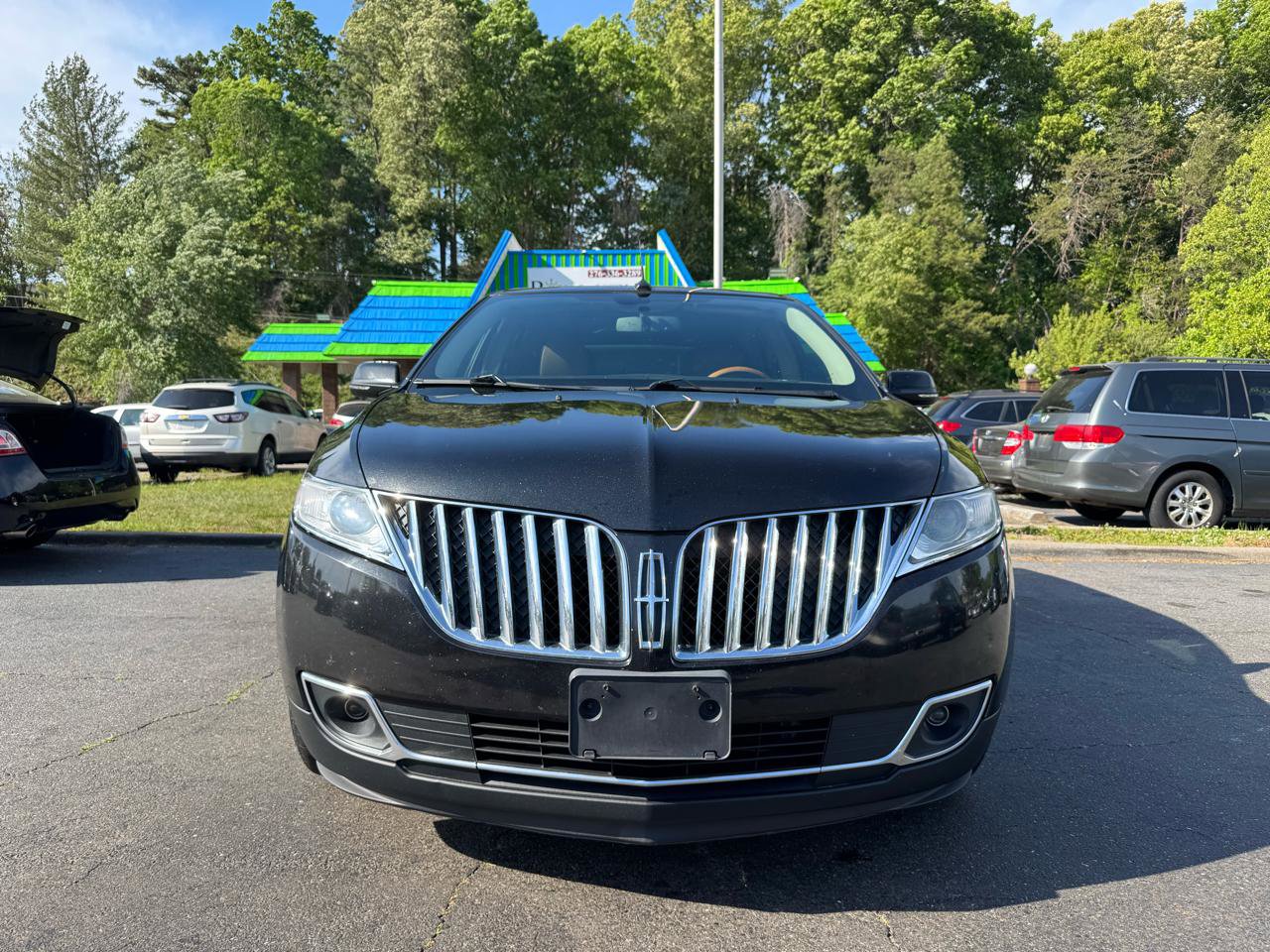 Used 2015 Lincoln MKX AWD w/ Equipment Group 102A image 2